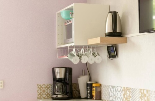 Conches-sur-Gondoire House | Inviting Les Chambres D'aline: Family-Friendly with Breakfast