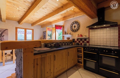 Marthod House | Enjoy Family-Friendly Comfort at Les Champerons - Marthod