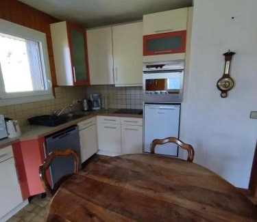 Les Villards-sur-Thones Apartment | Les Chrysalis - Nature, Lac, Montagnes & Ski 10'min
