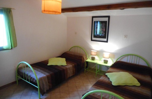 Saint-Bres House | Pet-Friendly Escape at Les Cigales with Pool Access