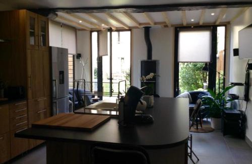 Vigny House | Exceptional Family Stay at Les Co Gîte - Rated 9.8/10