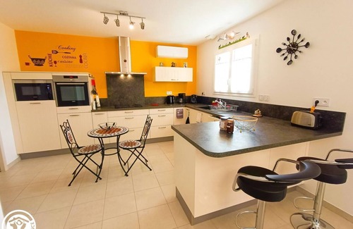 Prayssac House | Les Coccinelles - PRAYSSAC