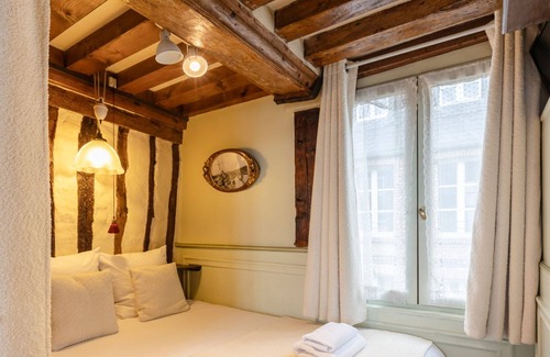 Honfleur Apartment | Enjoy Oceanfront Views at Les Colombages in Honfleur