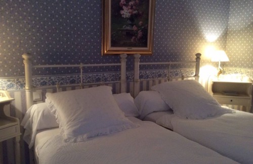 Vert-Toulon Bed & Breakfast | Guest Rated: 9.8 at Les Corettes with Pool & Breakfast