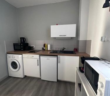Saint-Pierre - Rene II - Bonsecours Apartment | Family-Friendly Retreat at Les Cosy De Nancy - City Escape