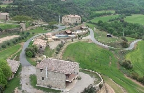 Biosca Cottage | Les Cots de Lloberola from 14 to 47 people