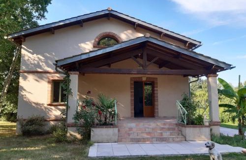 Montauban House | Pet-Friendly Les Dames Noires with Ocean View & Pool
