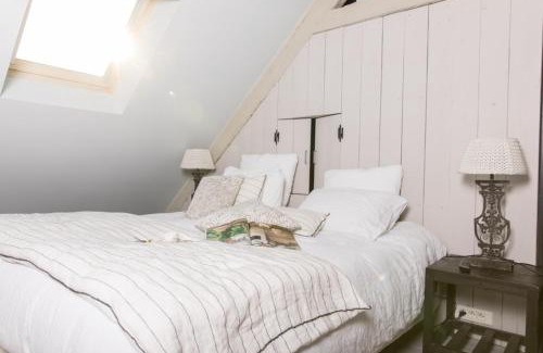 Pace Bed & Breakfast | Relax at Les Demeures de Marie with Spa and Hot Tub Access