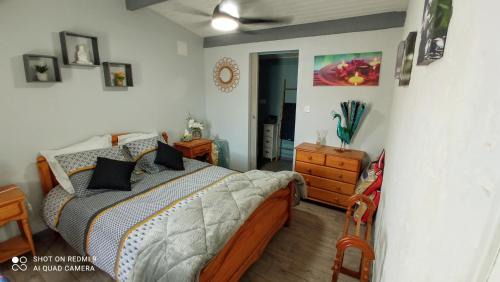 Les Touches-de-Perigny Apartment | Pet-Friendly Retreat at Les Deux Riviéres with Ocean Views