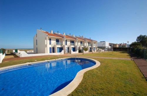 Mas Pinell House | Inviting Les Dunes 2044: Pet Friendly, Pool & Family Fun