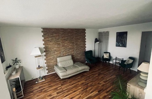 Bron Apartment | Child-Friendly Retreat at LES ESSARTS T2 - Guest Rated 9.7