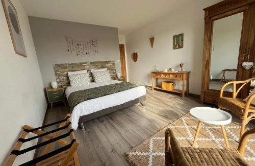 Cales Bed & Breakfast | Discover Les Etoiles de Calès: Oceanfront Retreat with Spa