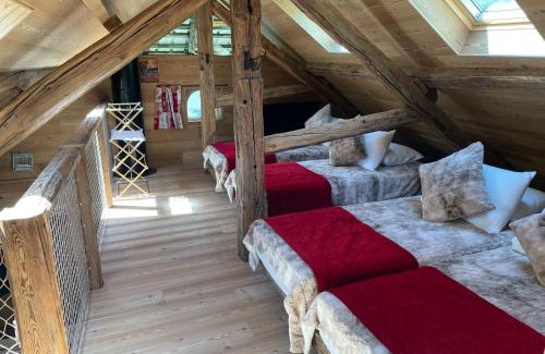 Enchastrayes Ski Chalet | Les Fermes de Céline à Barcelonnette