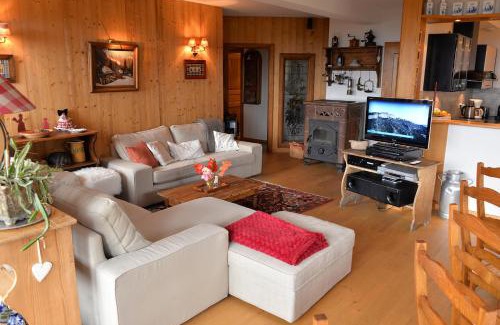 Sainte-Marie-aux-Mines House | Relax at Les Gîtes d'Adelspach with Spa & Ocean Views