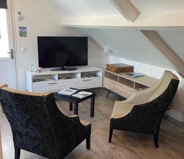 Estialescq Apartment | Discover Les Gîtes de La Maison Bleue d'Estialescq