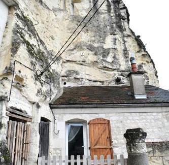Bourre Apartment | Explore Les Gîtes des Châteaux: Unique Troglodytic Retreat