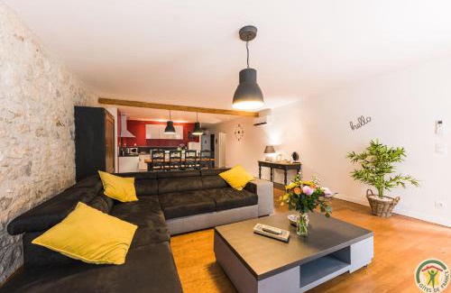 Nerac Apartment | Discover Les Gîtes du Château - 4-Star Apartments Near History