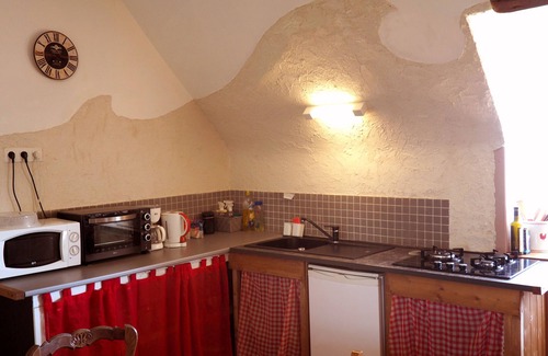 Camlez House | Eco-Friendly Retreat at Les Gîtes du Couvent - Rated 8.8