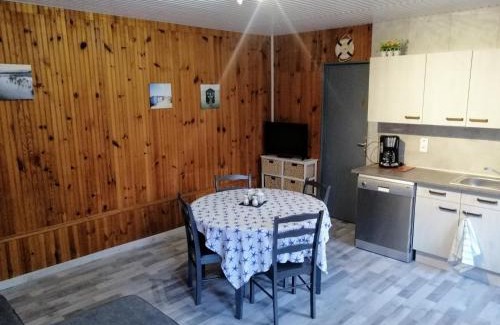 Saint-Michel-Escalus House | Discover Les gîtes du Domaine du Cayre - Pet & Child Friendly