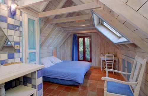 Arras-en-Lavedan Bed & Breakfast | Indulge at Les Gerbes: Spa, Restaurant & Family Amenities