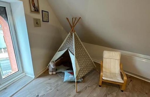 Bethon House | Discover Les Gigottes: Highly Rated & Pet-Friendly Escape