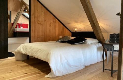 La Chatre House | Discover Les Gites de la Vallée Noire - Family-Friendly Retreat