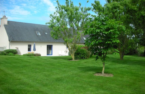 Guimaec House | Top-Rated Gîtes de Pont Guen with Oceanfront Views