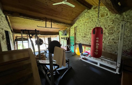 Saint-Rambert-en-Bugey Bed & Breakfast | Oceanfront Escape at Les Granges de l'Eblouaz - Rated 9.8