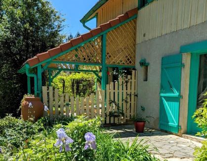 Saint-Gor Bed & Breakfast | Experience Les Hôtes Landes: 4-Star Oceanfront Escape