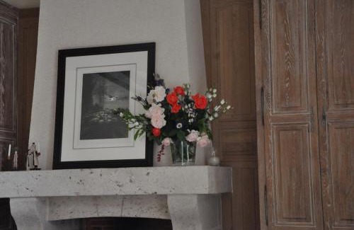 Cour-Cheverny Bed & Breakfast | Oceanfront Retreat at La Halte du Clos - Rated 9.2/10
