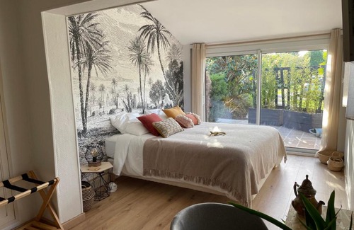 Merville Bed & Breakfast | Discover Les Hauts de Beillard: Oceanfront Bliss & Pool
