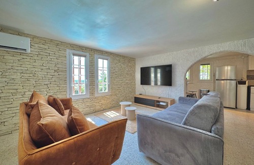 Bezouce Villa | Les Hauts de Bezouce, calme, view and pool
