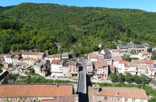 Camares House | Family-Friendly Retreat at Les Hauts de Camarès - Rated 9.3