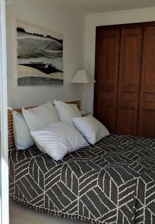 Carces Bed & Breakfast | Experience Les Hauts de Carcès with Pool and Ocean Views