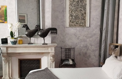 Corneilhan Bed & Breakfast | Discover Les Hauts de Corneilhan - Rated 9.6/10 with Pool