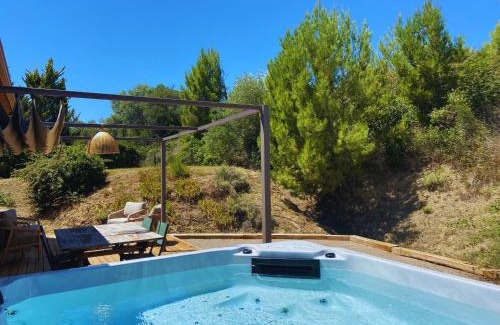 Thezan-les-Beziers Villa | Relaxing Retreat at Les Hauts de la Pinède with Pool & Spa