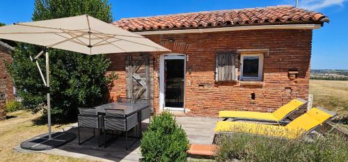 Deyme Bed & Breakfast | Family-Friendly Getaway at Les Hauts de Sames - Rated 9.3