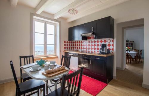 Thiers Villa | Kid-Friendly Escape at Les Hauts de Thiers Hotel