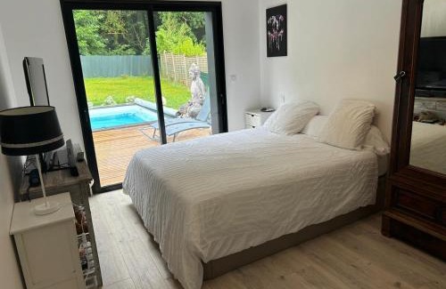 Plumelec House | Discover Les Hermines: Pet-Friendly Hotel with Ocean Views