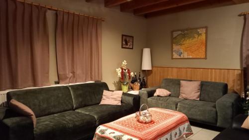 Engreux House | Discover Les Hirondelles: 4-Star Pet-Friendly Retreat