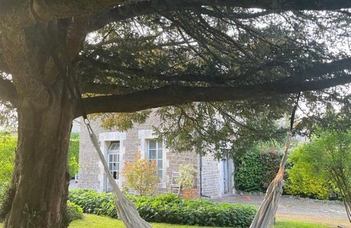 Pontmain Bed & Breakfast | Relax at Les Hirondelles: Spa & Family-Friendly Retreat