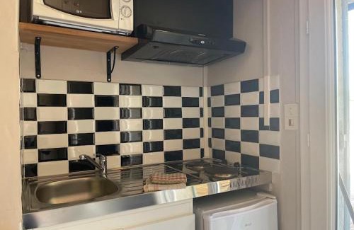 Saint-Andre-dAllas Apartment | Family-Friendly Retreat at Les Hyacinthes with Pool Access