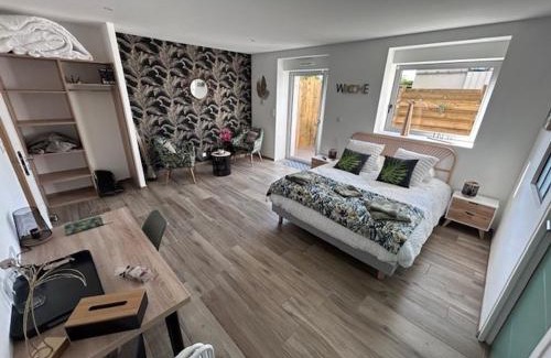 Boisgervilly House | Discover LES INSOLITES DE SOPHIE - Guest Rated 10/10 Stay