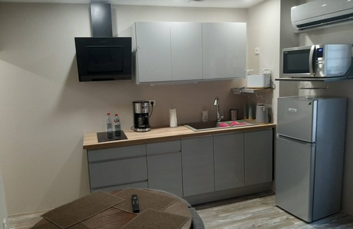 Bourg-Saint-Andeol Apartment | Cozy Les IRIS Apartment with Ocean View & Top Reviews