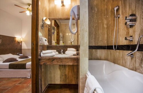 Corte Hotel | Discover Les Jardins De La Glaciere: Family-Friendly Retreat
