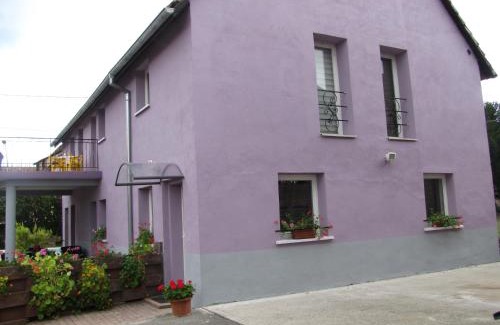 Holtzwihr Apartment | Relax at Les Jardins de Lo're'an with Pool & Family Amenities
