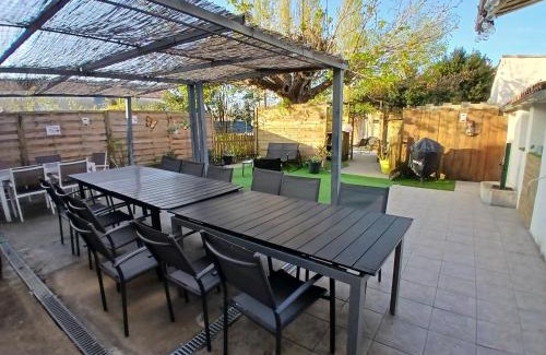 Vix House | Discover Les Jardins de VIX: Oceanfront Family Retreat