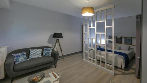 Les 3 Cites Apartment | Discover Les Jardins du Clain: Guest Rated 8.9/10