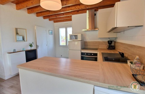 Saint-Quay-Perros House | Oceanfront Retreat at Les Jonquilles in St Quay Perros