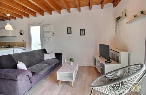 Saint-Quay-Perros House | Les Jonquilles - ST Quay Perros